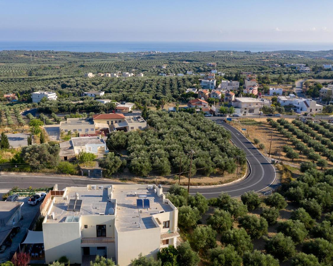 Family Villa Rousa In Rethymno With Pool, Bbq And Kids Area Лутра Экстерьер фото