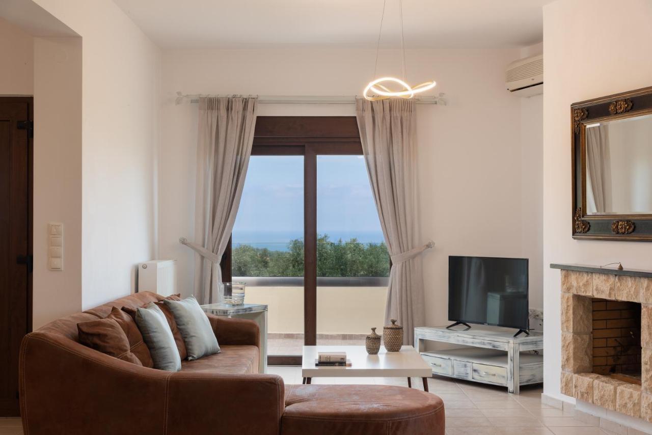 Family Villa Rousa In Rethymno With Pool, Bbq And Kids Area Лутра Экстерьер фото